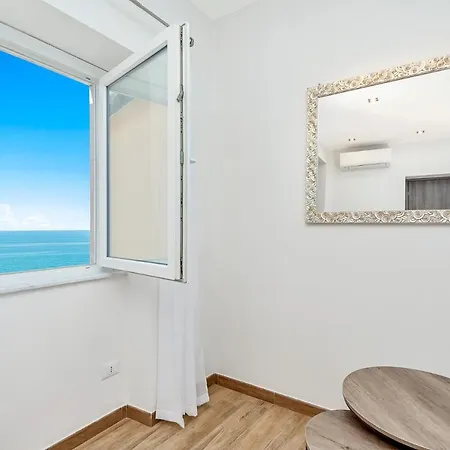Queen Of Sea, Terrazza Diamond Sul Mare Apartment
